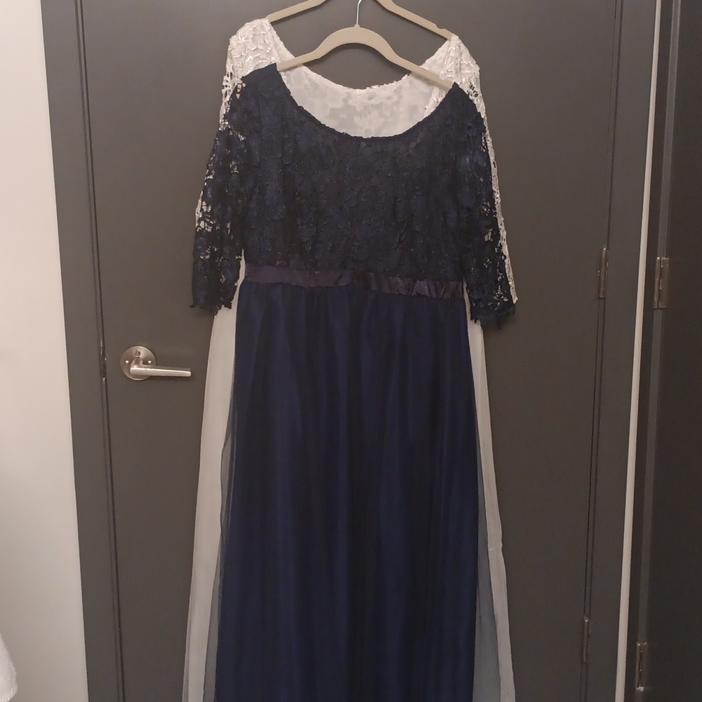 Dress lot 2